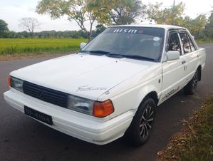 Nissan Sunny 1998