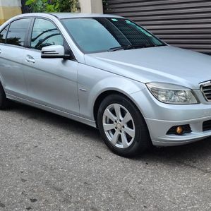 Mercedes Benz C180 Elegance 2012 - Image 2