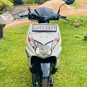 Honda Dio 2016 - Image 3