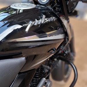 Bajaj Pulsar 150 2014 - Image 3