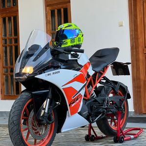 KTM RC 200 2019 - Image 3