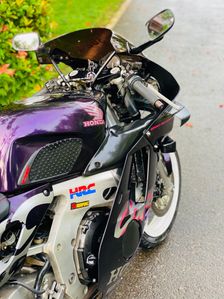 Honda CBR 250RR 1998