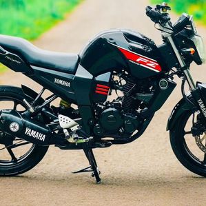 Yamaha FZ V1 2009 - Image 3