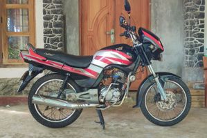 TVS Victor 2006