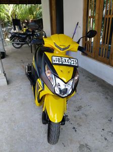 Honda Dio 2018
