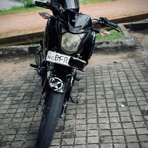 Honda CB Hornet 2016 - Image 3