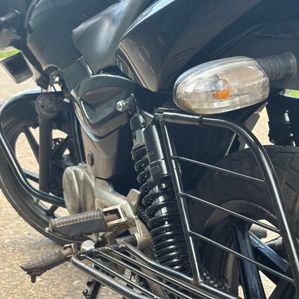 Bajaj Pulsar 150 2011 - Image 3