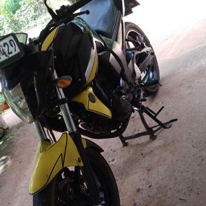 Yamaha FZs V2 2010 - Image 3