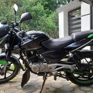 Bajaj Pulsar 180 2014 - Image 2