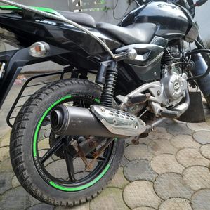 Bajaj Pulsar 180 2014 - Image 3