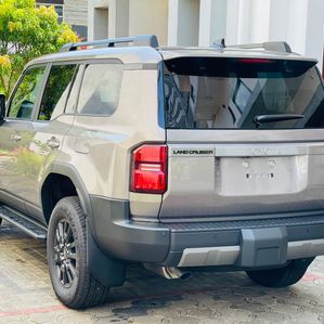 Toyota Land Cruiser Prado LC250 2024 - Image 3
