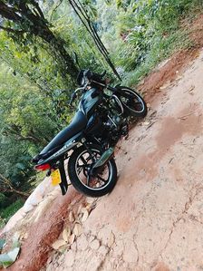 Bajaj Platina 2011