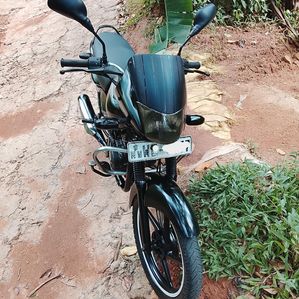Bajaj Platina 2011 - Image 3