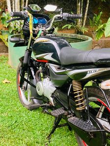 Bajaj Platina 2018