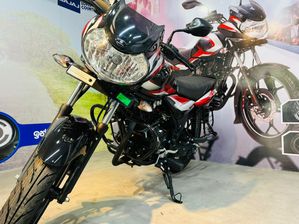 Bajaj Discover 125 Brand New - Red 2025