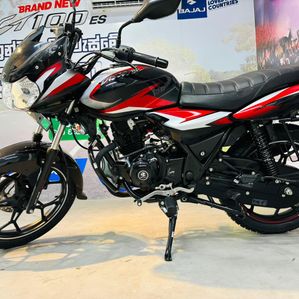 Bajaj Discover 125 Brand New - Red 2025 - Image 3