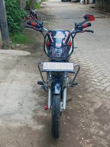 Bajaj Aspire 2005