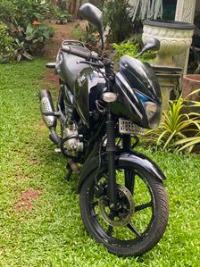 Bajaj Pulsar 150 2016