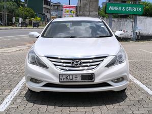 Hyundai Sonata 2012
