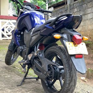 Yamaha FZ S 2014 - Image 3