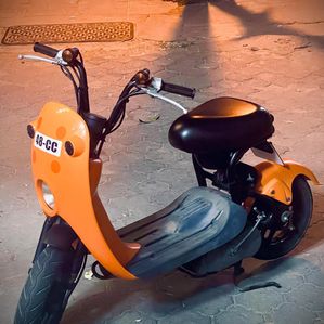 Suzuki 48cc Electric Bike 2023 - Image 2