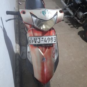 Bajaj Kristal 2010 - Image 2
