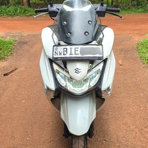Suzuki Burgman 2020 - Image 2