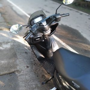 Suzuki Burgman 2018 - Image 2