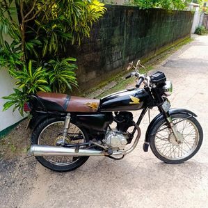 Honda CG125 2004 - Image 2