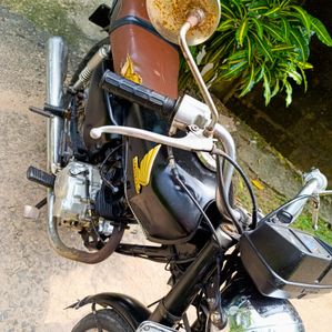 Honda CG125 2004 - Image 3