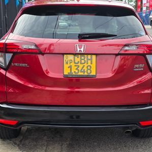 Honda Vezel Rs Sensing 2017 - Image 3