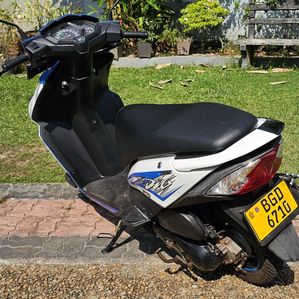 Honda Dio 2017 - Image 3