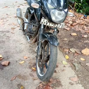 Bajaj Pulsar 180 2011 - Image 3