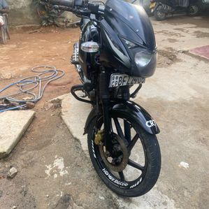 Bajaj Pulsar 150 2017 - Image 2