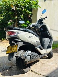 Suzuki Burgman 125 2018