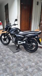 Bajaj Discover 2014