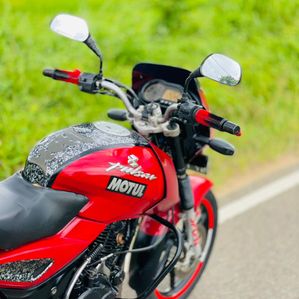 Bajaj Pulsar 180 2009 - Image 3
