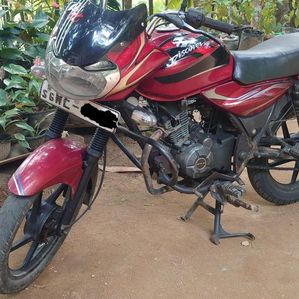 Bajaj Discover 100 2011 - Image 2