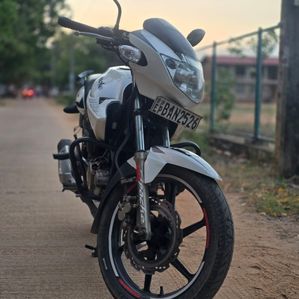 TVS Apache RTR 180 2013 - Image 2