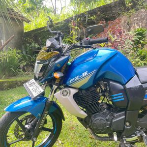 Yamaha FZ S 2011 - Image 3