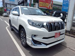 Toyota Land Cruiser Prado Tx-L Package 2023
