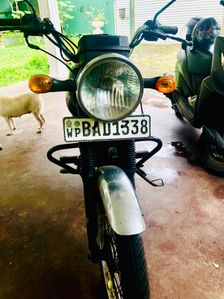 Bajaj Boxer 2012