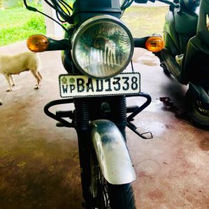 Bajaj Boxer 2012 - Image 2