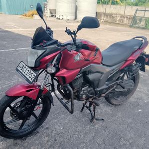Honda CB Trigger 2016 - Image 3