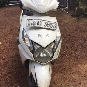 Honda Dio 2013 - Image 2