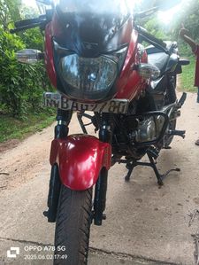 Bajaj Pulsar 180 2012