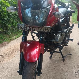 Bajaj Pulsar 180 2012 - Image 2