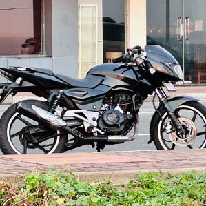 Bajaj Pulsar 180 2011 - Image 3
