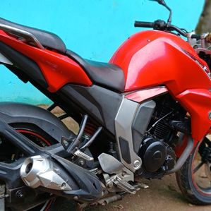 Yamaha FZ V2 2015 - Image 3