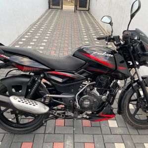 Bajaj Pulsar 150 2019 - Image 3